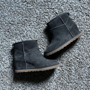 BRAND NEW NEVER WORN